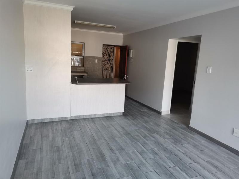 To Let 2 Bedroom Property for Rent in Island View Western Cape